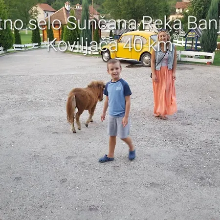 Kamp Prikolica Cetvorokrevetna Campsite *